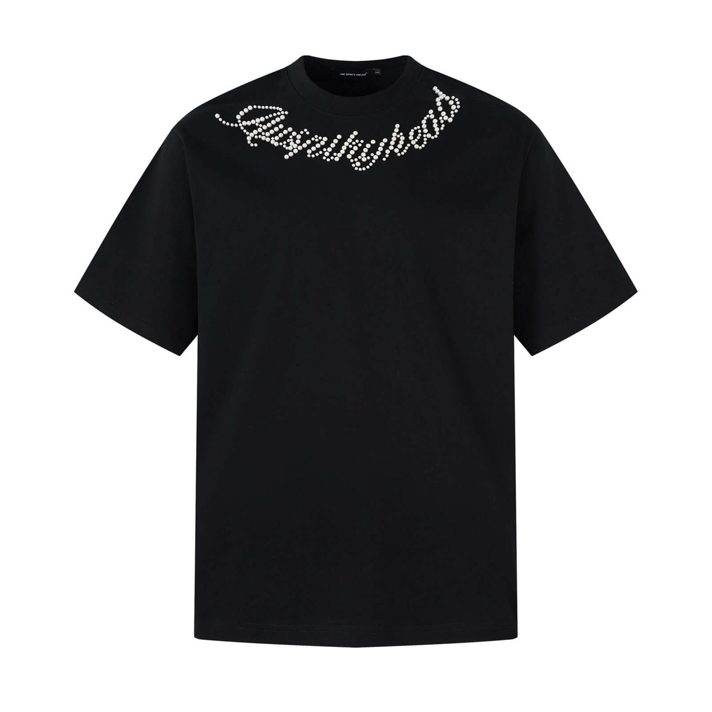 Camiseta Negra e Blanca.